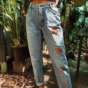 Rose Mom Jeans